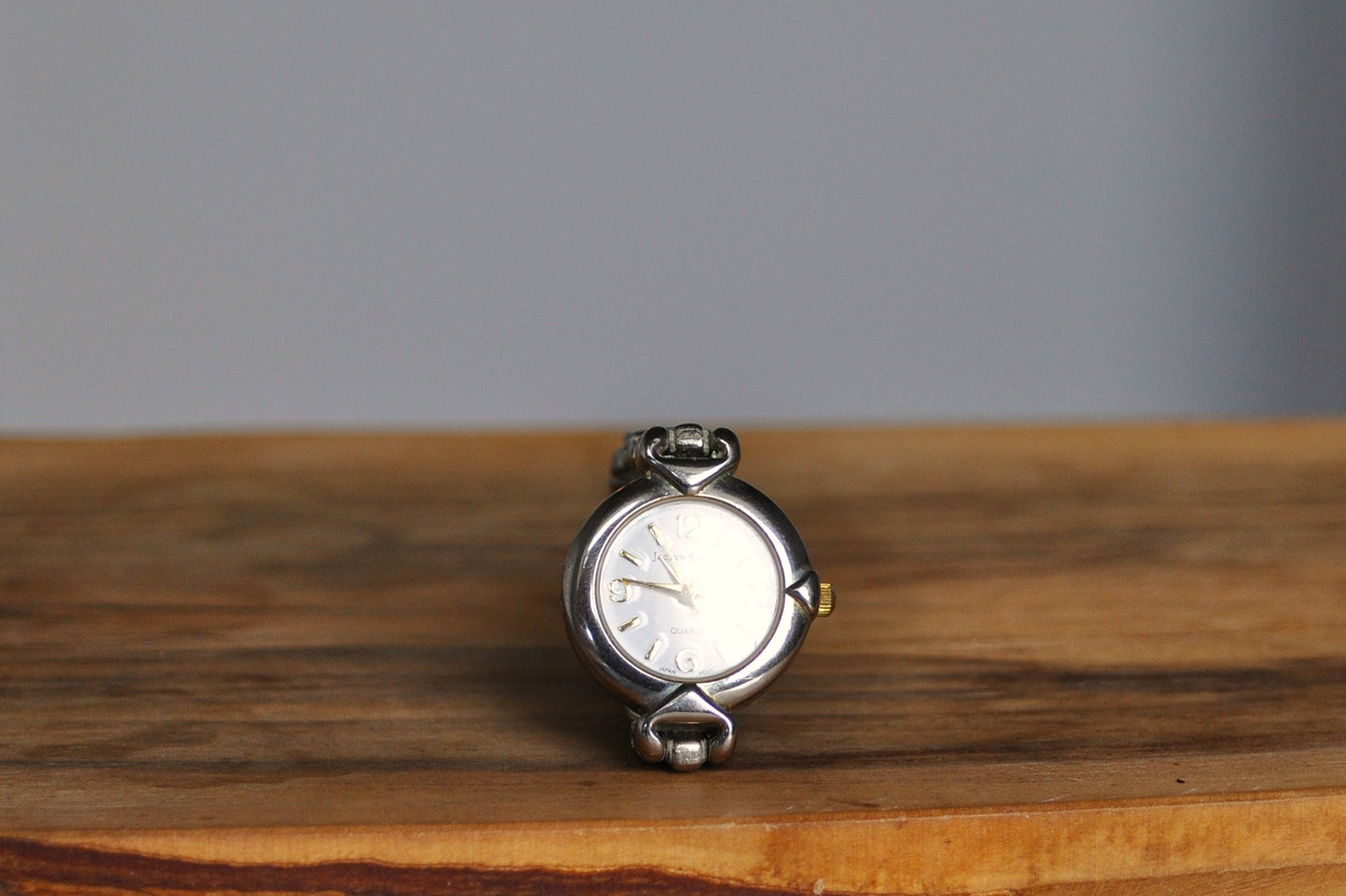 Dainty Stainless Steel Silver Tone Jaclyn Smith Watch - Quartz Movement - Working!