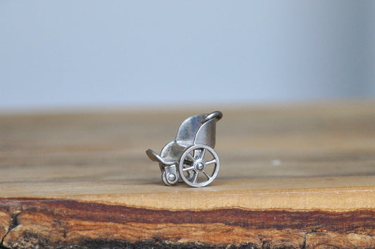 Rare Sterling Silver Wheelchair Pendant - Stamped and Tested Sterling Silver - Moveable Wheels