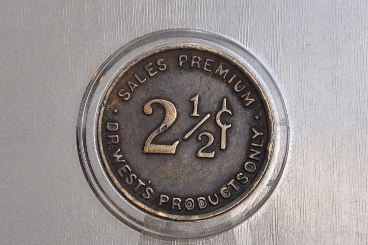 Antique Dr West's Dental Products 2 1/2 Cent Trade Token - Western Co Chicago World Fair Trade Token - Good For Token