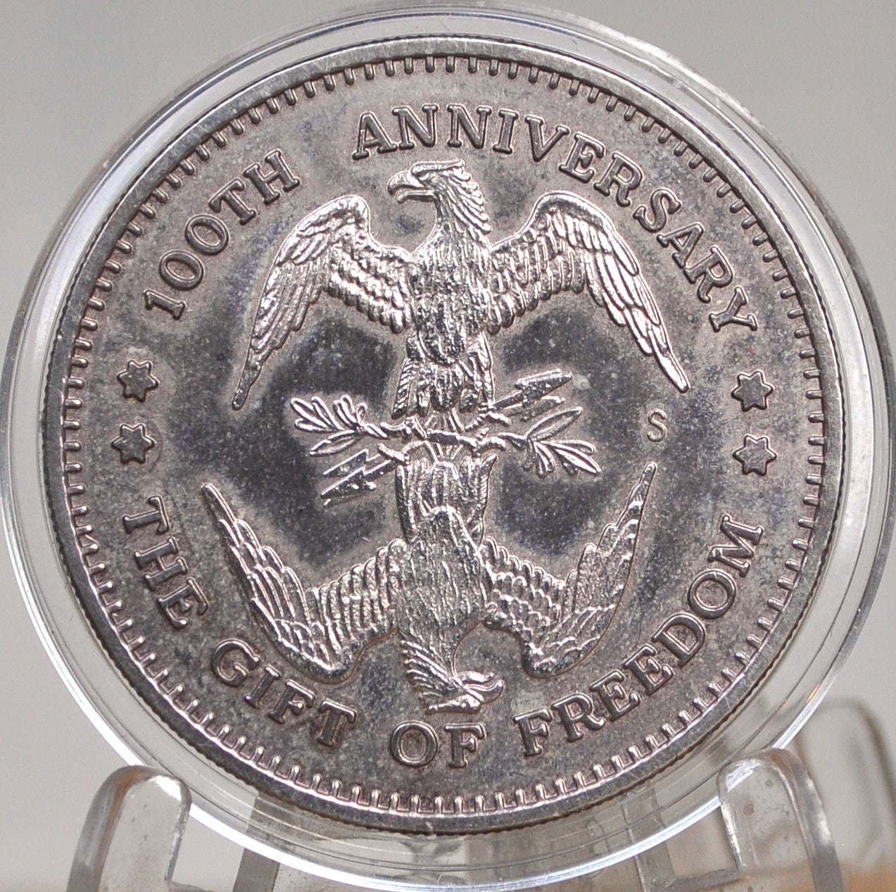 Statue Of Liberty Centennial 100th Anniversary The Gift Of Freedom Token - 1884-1984 100th Anniversary Statue of Liberty Centennial Token