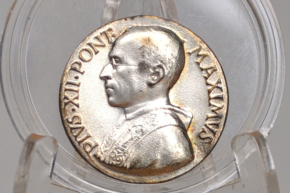 1950 Anno Santo Pope Pius XII Token - Pope Peter & Keys - Vatican Holy Year Medal 1950