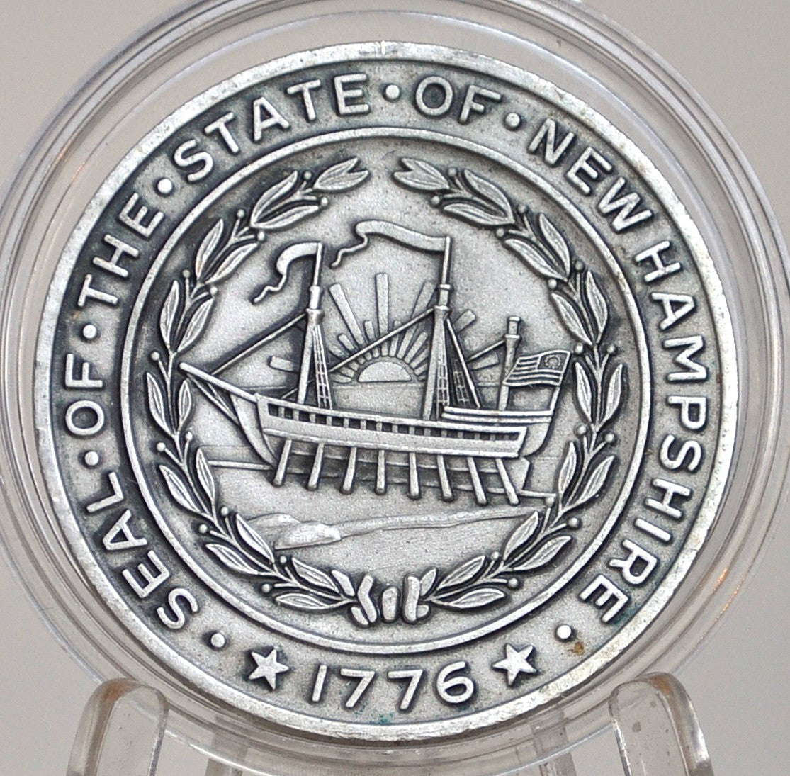 New Hampshire Challenge Coin Old Man in the Mountain - Challenge Coin NH Old Man in the Mountain