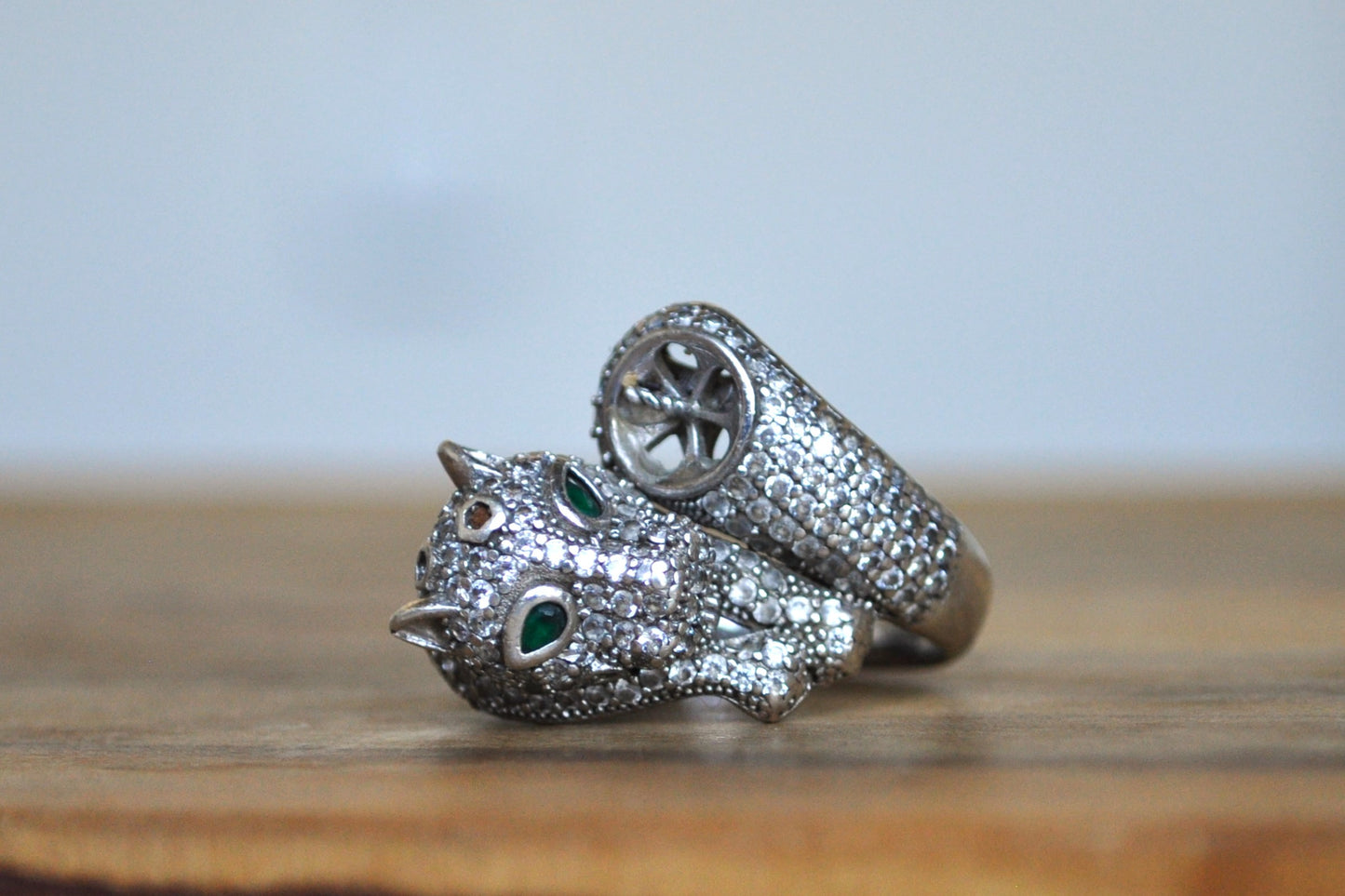 Sterling Silver Emerald Eyed Leopard Ring - Size 7 - Stamped and Tested Sterling Silver - Emerald Jungle Cat Ring