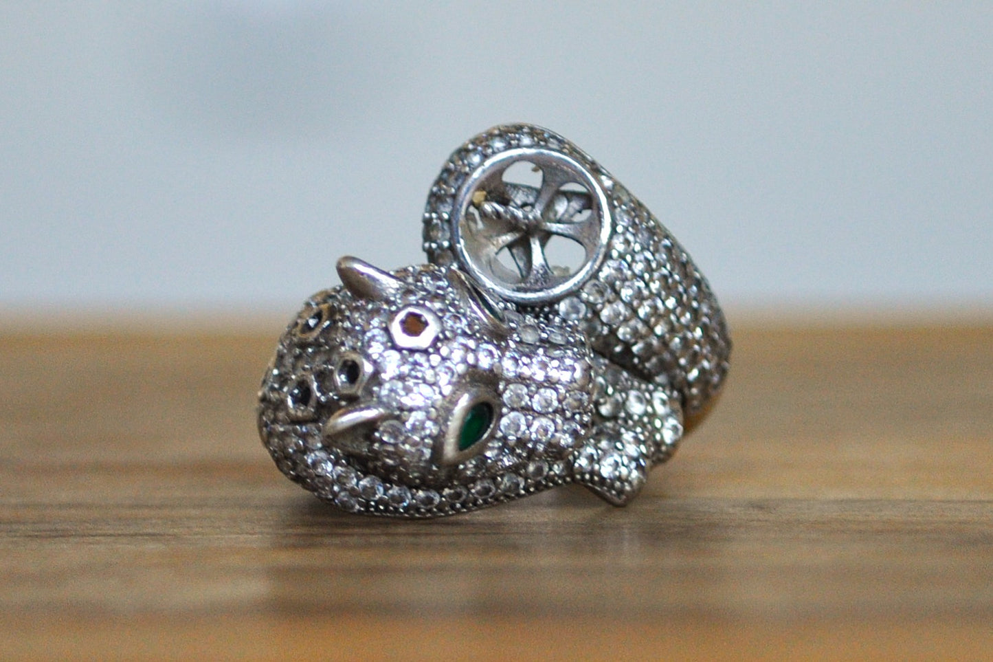 Sterling Silver Emerald Eyed Leopard Ring - Size 7 - Stamped and Tested Sterling Silver - Emerald Jungle Cat Ring