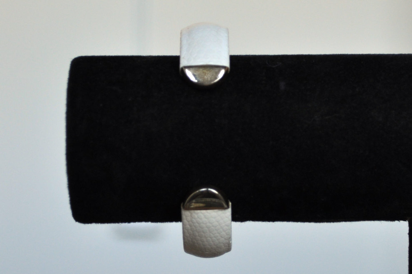 Beautiful Gold Tone and White Cuff Persona Analog Watch - Expandable Watch - Stainless Steel Watch - Working!