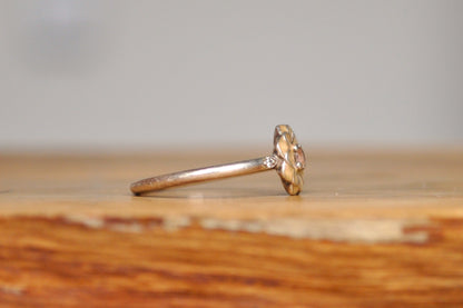 Pandora Silver Cream Enamel Blooming Dahlia Ring - Size 7 - Signed Pandora - Stamped and Tested Sterling Silver - Retired Pandora Jewelry