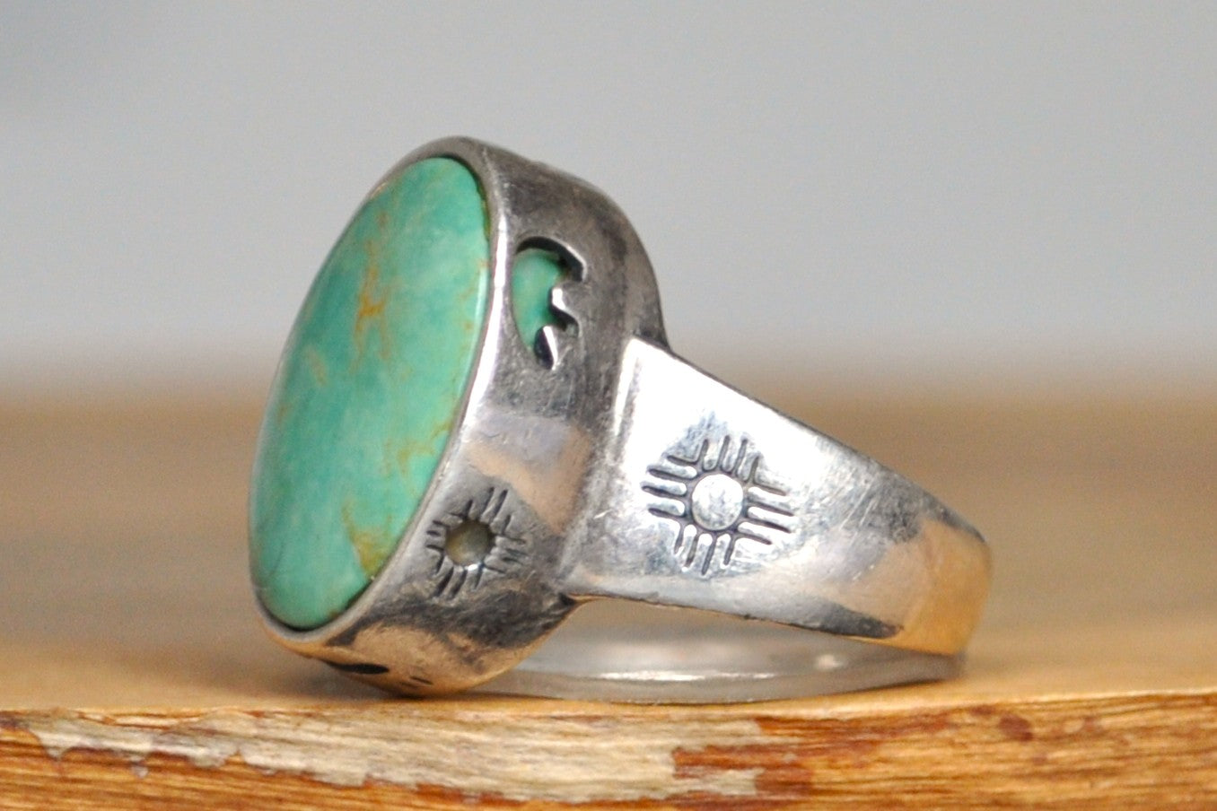 Fred Harvey Era Carolyn Pollack Turquoise Green Ring - Size 6 - Stamped and Tested Sterling Silver - Native American Influenced Jewelry