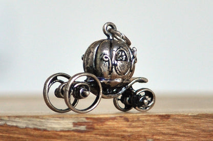Beautiful Disney Cinderella Pumpkin Carriage Charm - Sterling Silver (925 Silver) Collectible Vintage Disney Charm - Cinderella Carriage