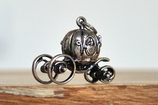 Beautiful Disney Cinderella Pumpkin Carriage Charm - Sterling Silver (925 Silver) Collectible Vintage Disney Charm - Cinderella Carriage