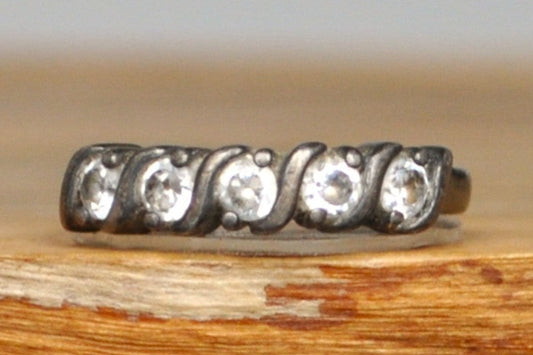 Carolyn Pollack Cubic Zirconia Studded Ring - Size 7 - Stamped and Tested Sterling Silver - Wedding Anniversary Band