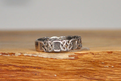 Celtic Woven Knots Ring - Size 8 - Stamped and Tested Sterling Silver - Irish Band Ring - Bound Together Engravable ring