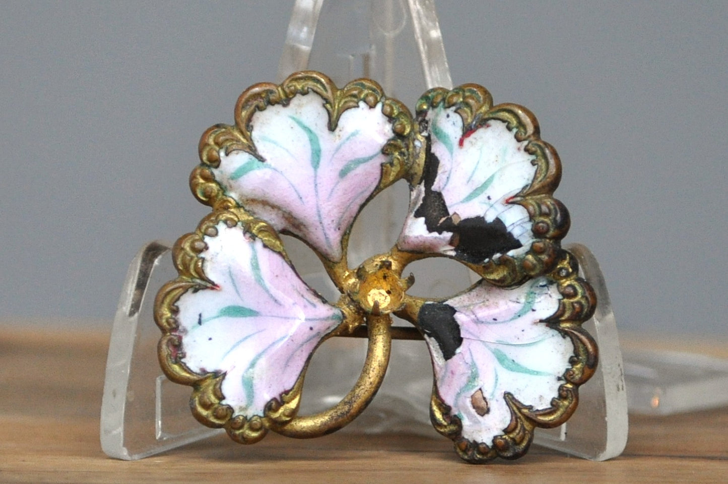 Antique Four-Leaf Clover Enamel Pink Brooch - Good Luck Four-Leaf Clover Brooch