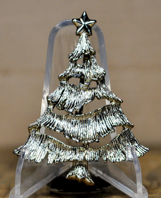Beautiful Gerry's White Gold Tone Christmas Tree and Star Brooch - 2.25 Inches Tall - Vintage Gerry's Holiday Pin