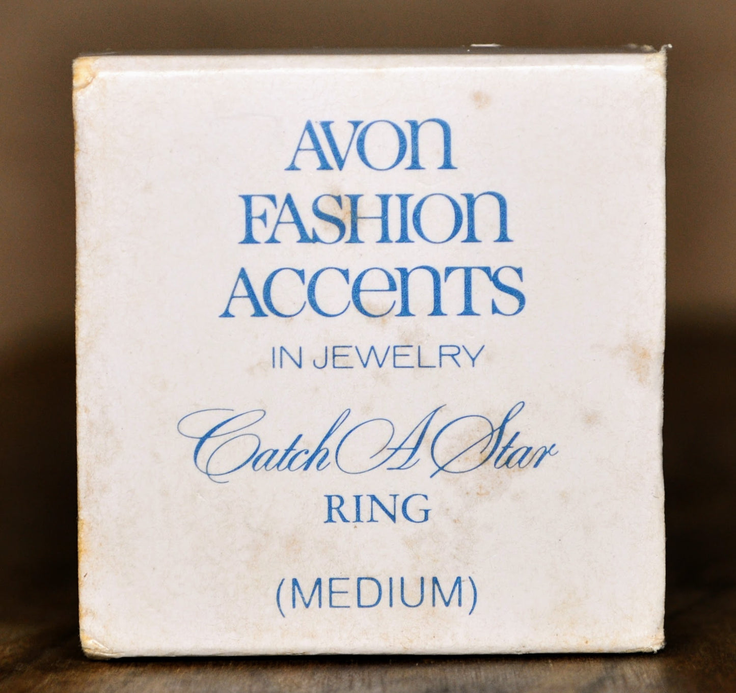 Stunning 1977 Avon Gold Tone Catch a Star Rhinestone Ring - Size Medium - New Old Stock (NOS) - Vintage Avon Star Rhinestone Ring In Box