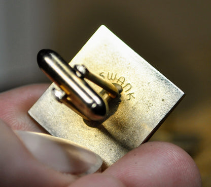 Elegant Swank Gold Toned Fleur de Lis Pattern Cufflinks Pair - Vintage Swank Signed Square Fleur de Lis Cufflinks