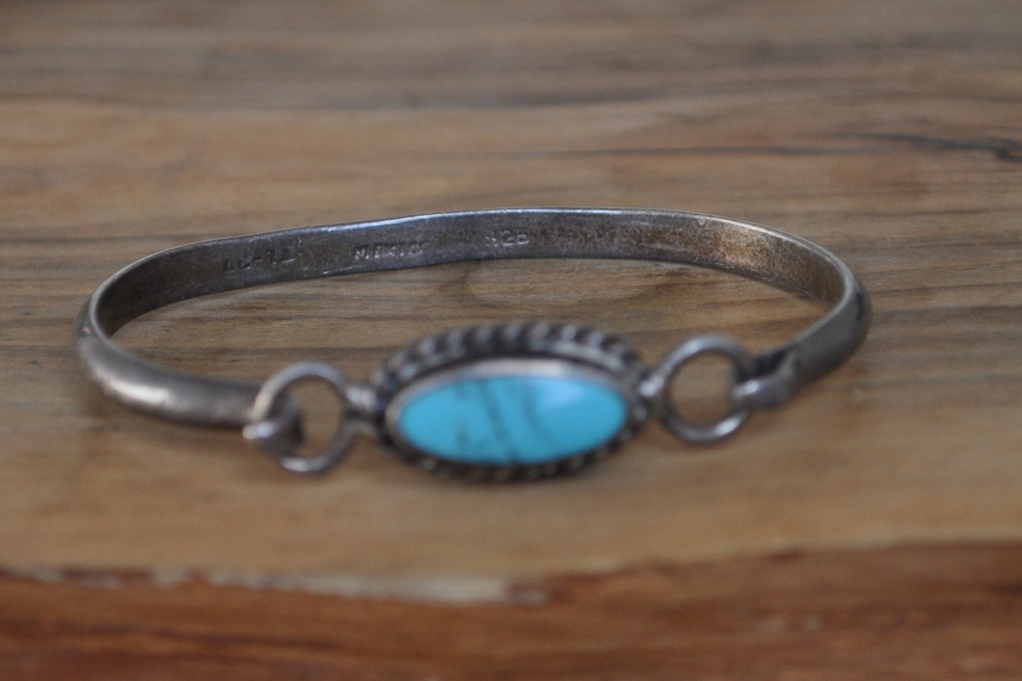 Mexican Sterling Silver Oval Cut Turquoise Cuff Bracelet – Stamped and Tested Sterling Silver - Native American Jewelry