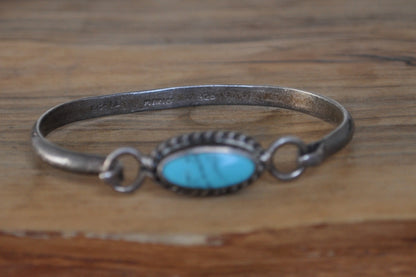 Mexican Sterling Silver Oval Cut Turquoise Cuff Bracelet – Stamped and Tested Sterling Silver - Native American Jewelry