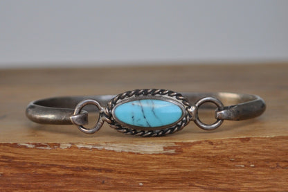 Mexican Sterling Silver Oval Cut Turquoise Cuff Bracelet – Stamped and Tested Sterling Silver - Native American Jewelry