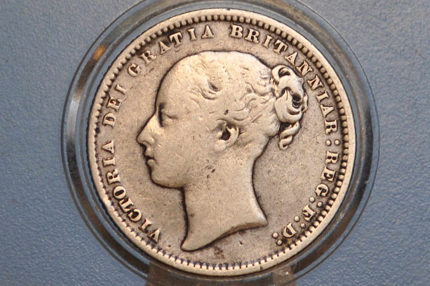 1872 Great Britain Silver 1 Shilling UK One Shilling 1872 Die No 29 - Very Fine Grade - Queen Victoria - Great Details - Old Silver Shilling