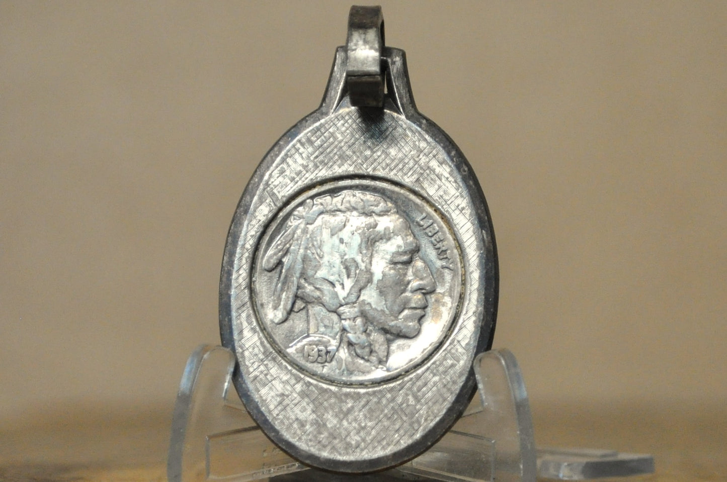 Antique 1937 Buffalo Head Nickel Key Chain Piece - Classic American History Buffalo Nickel Keyring - Authentic Vintage Buffalo Nickel Keychain/Pendant