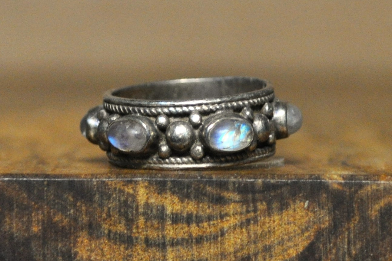 Stunning Six Moonstones Silver Ring - Size 8 - Stamped and Tested Sterling Silver - Soldered Rings