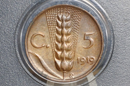 1919 Italian 5 Cent Coin - Uncirculated - Rarer Date - Victor Emmanuel III - Italy 5 Cent Coin 1919 Five Centesimi - Kingdom of Italy