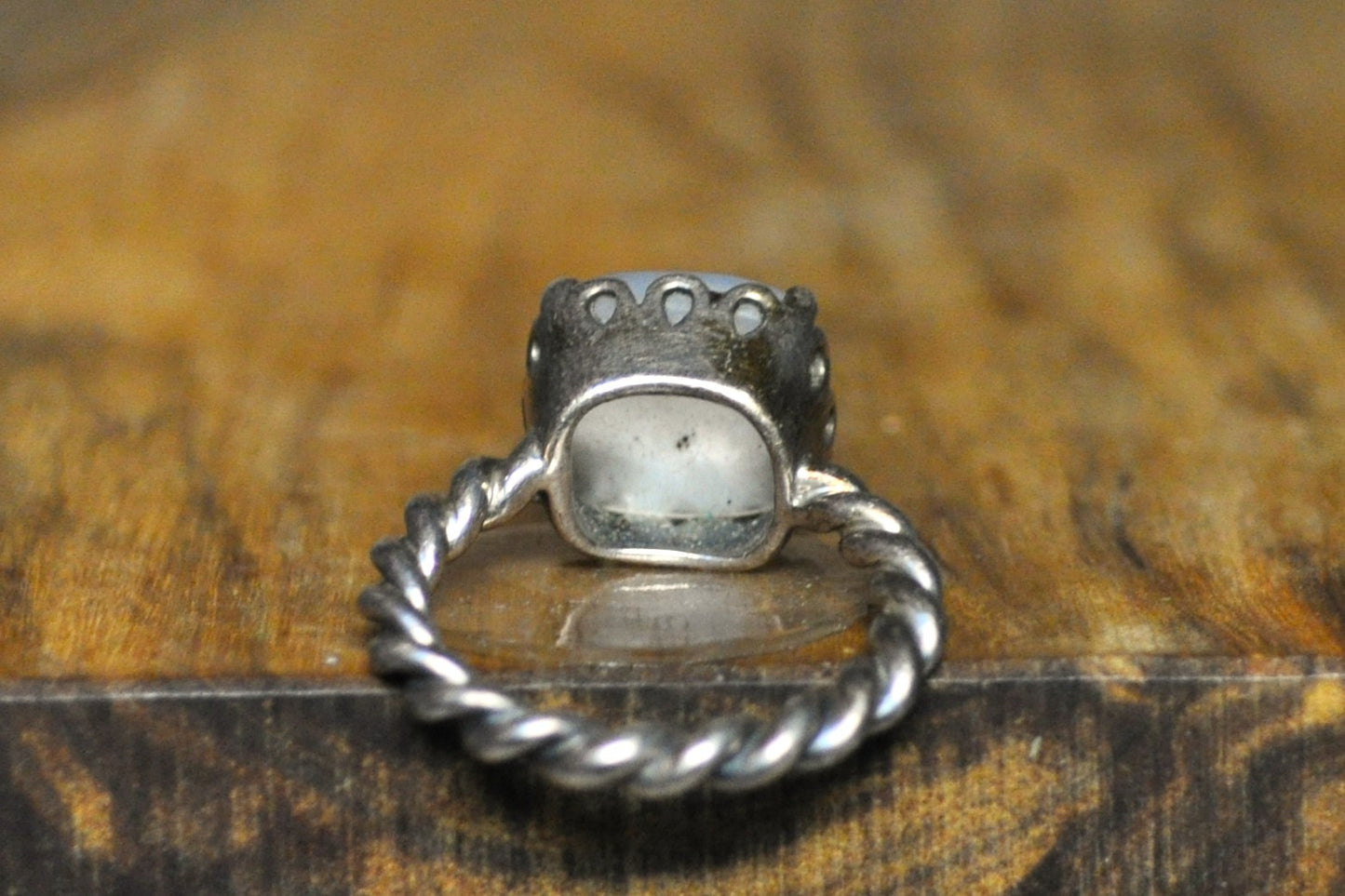 Pandora Mother of Pearl Twisted Rope Band Ring - Size 7 - Stamped and Tested Sterling Silver - Crown Filigree - Checkerboard Cut