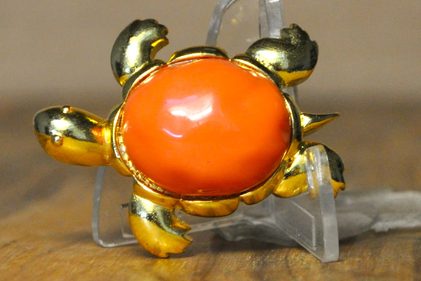 Kenneth Jay Lane Coral Turtle Brooch - Signed KJL - Gold Tone Coral Shell Turtle Brooch - Retired KJL