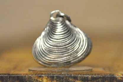 Silver Clamshell Pendant - Stamped and Tested Sterling Silver - Beau Sterling Charm - Ocean Jewelry