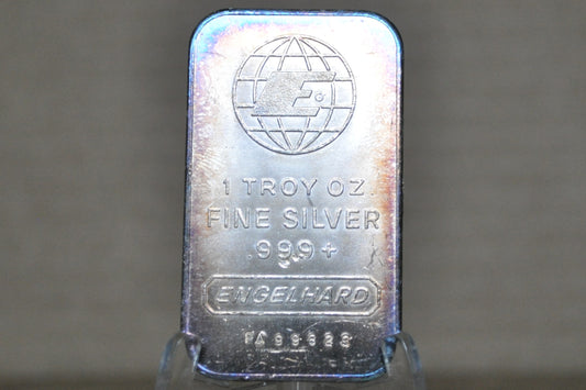 Vintage Engelhard Commercial Bar. 1 Troy ounce .999 Fine Silver