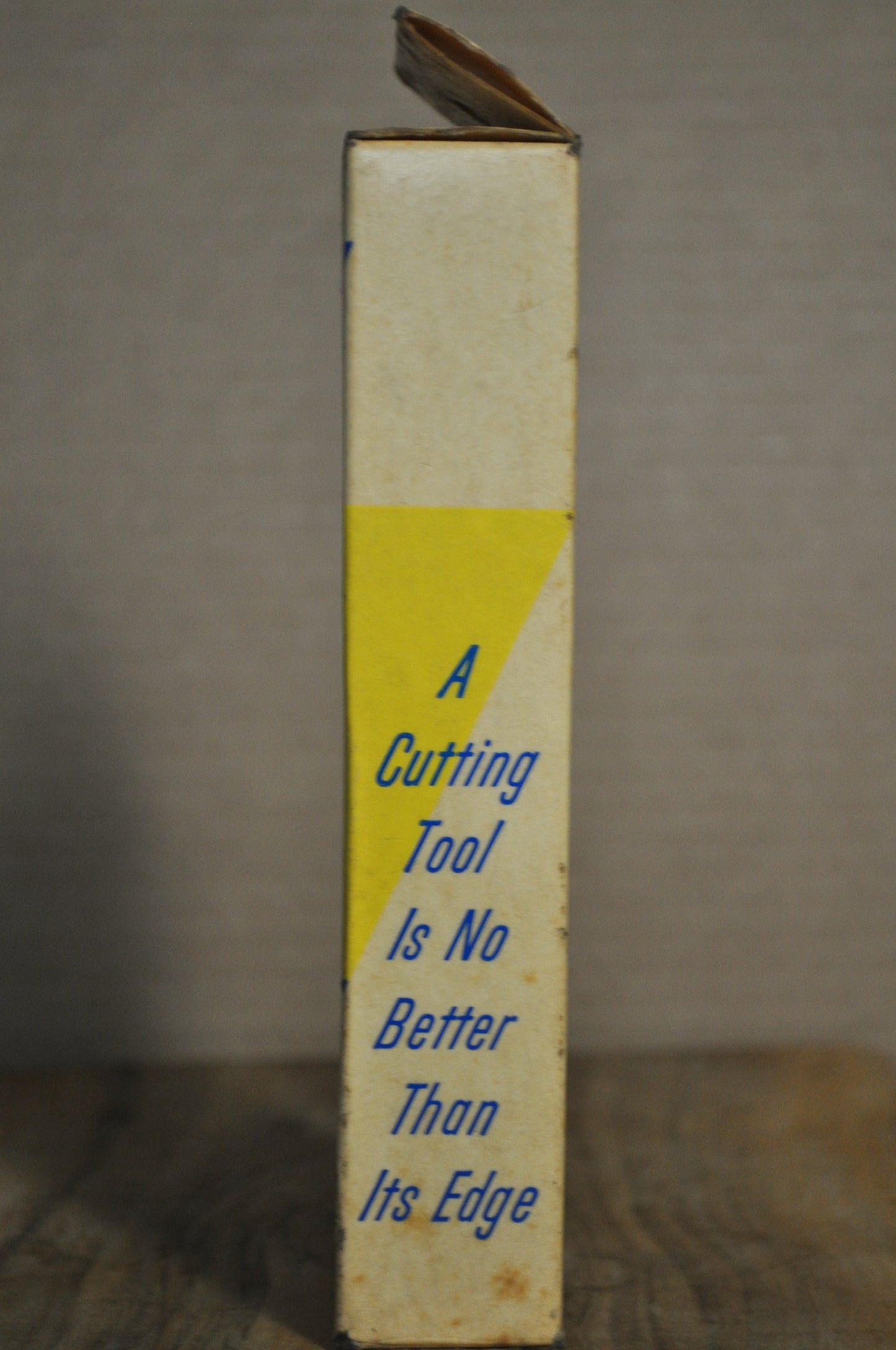 Norton Bear Brand India Oil-Filled Sharpening Stone JB6 - Antique In Box Sharpening Stone Norton Bear Brand