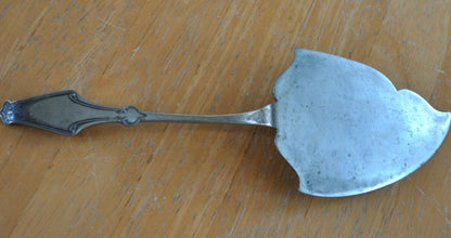 Antique Silverware Cake Server -Victorian Engraved Pie Server - Vintage Floral Motif Pastry Server