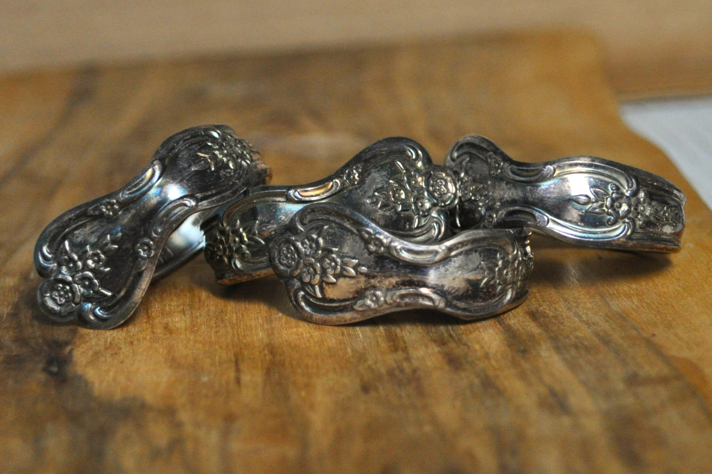 Set of 4 Original Rogers Brothers Spoon Napkin Rings - Stamped and Tested Silverplate - Dinner Parties