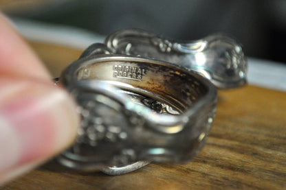 Set of 4 Original Rogers Brothers Spoon Napkin Rings - Stamped and Tested Silverplate - Dinner Parties