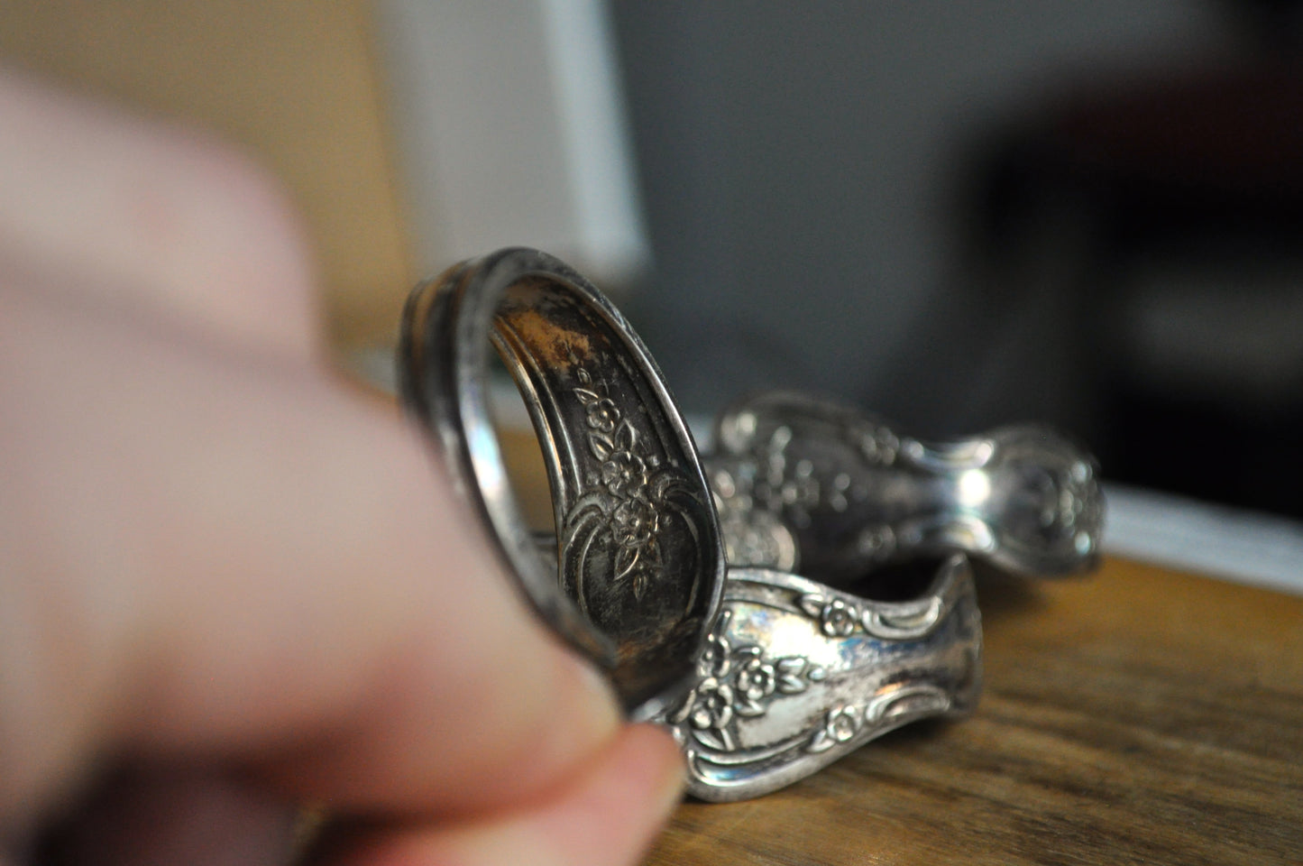 Set of 4 Original Rogers Brothers Spoon Napkin Rings - Stamped and Tested Silverplate - Dinner Parties