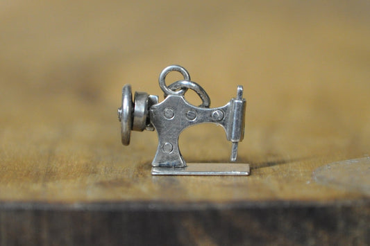 Articulated Silver Sewing Machine Charm - Stamped and Tested Sterling Silver - Sewing Needle Moveable - Small Charm