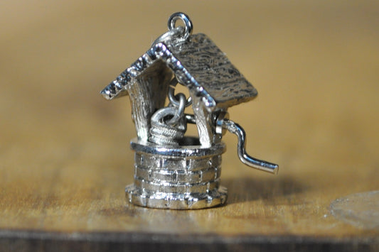 Vintage Sterling Articulating Wood Well with Bucket Charm - Tested Sterling Silver - Moveable Charms