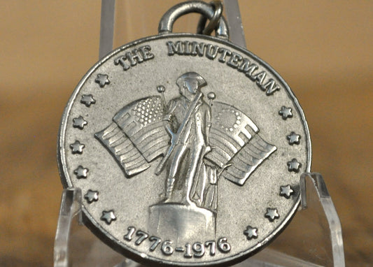 The Minuteman 1776-1976 Bicentennial Medal Pendant - Vintage American Bicentennial Minuteman Medallion