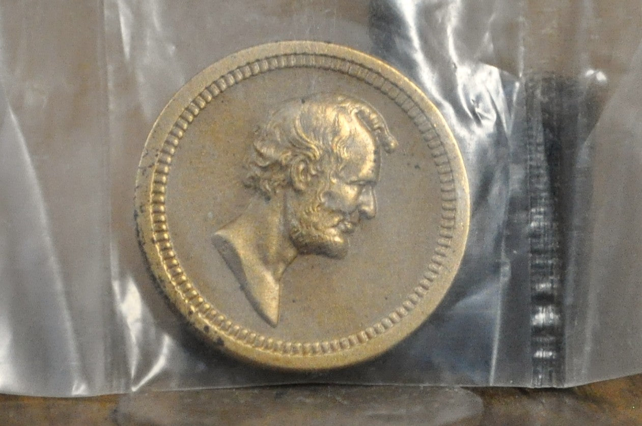 Washington Lincoln US Mint Presidential Art Medal Commemorative Round - Lincoln/Washington Bronze Medallion