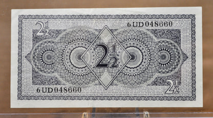 1949 Netherlands 2 1/2 Gulden Banknote - 1949 Muntbiljet Issue - Juliana Portrait Issue - 1949 Netherlands Two and a Half Gulden Note - P#73
