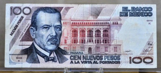 1992 Bank of Mexico 100 Nuevos Pesos Note - Rare Nuevos Pesos Note - 1992 Mexico One Hundred Nuevos Pesos Banknote - P#98