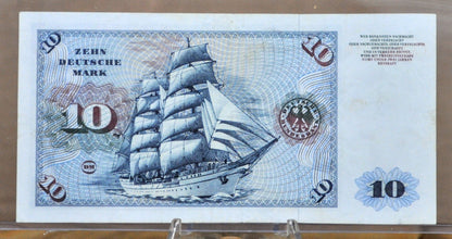 1970 Germany 10 Deutsche Mark Banknote - Deutsche Bundesbank - 1970 German Ten Deutsche Mark Note - P#31a