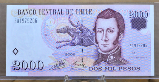 2002 Central Bank of Chile 2000 Pesos Note - Rarer Non-Polymer Type - Uncirculated (UNC) - 2002 Chilean Two Thousand Pesos Note - P#158a