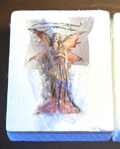 Autumn Queen Fairy AB37014 Figurine - 2009 TheFairySite.Com Autumn Queen - Antique Handmade Autumn Queen Fairy Figurine