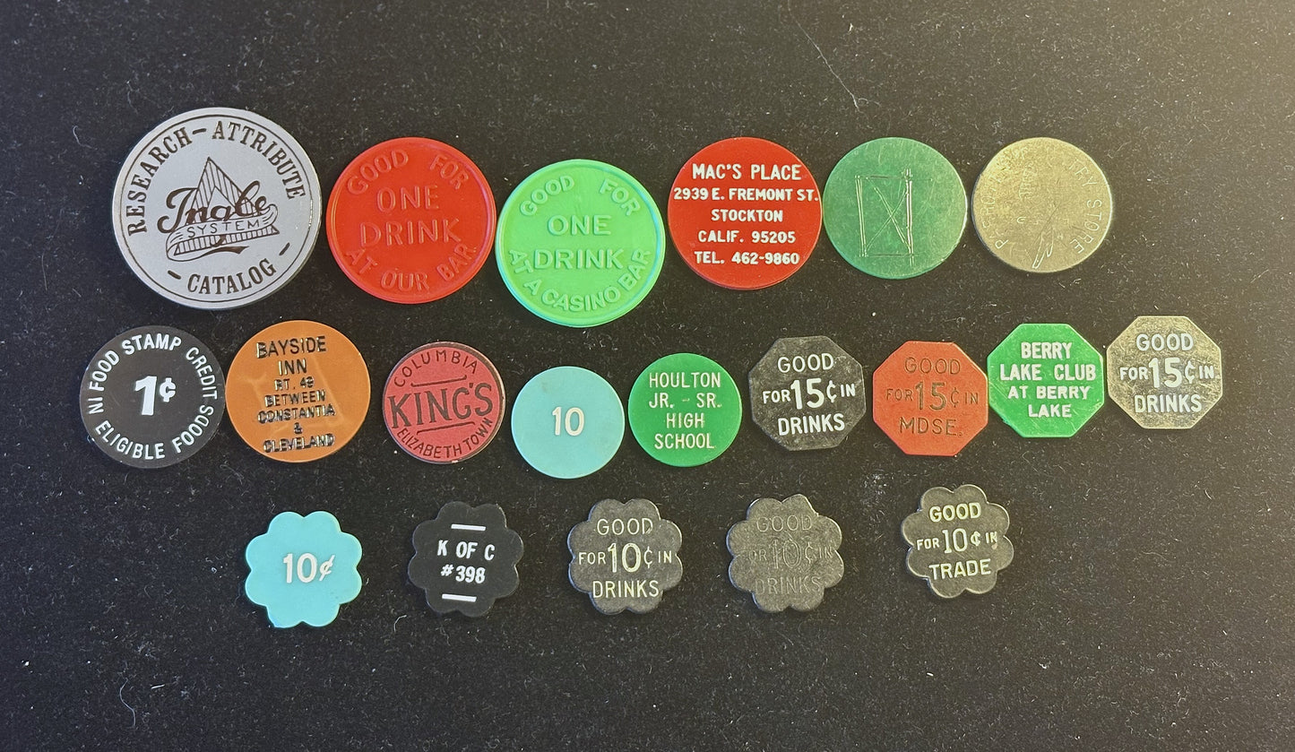 20 Plastic Trade/ "Good For" Tokens, Pick Your Variant! - Clubs, Drinks, Cafe, Etc. Pick your Variant!!!