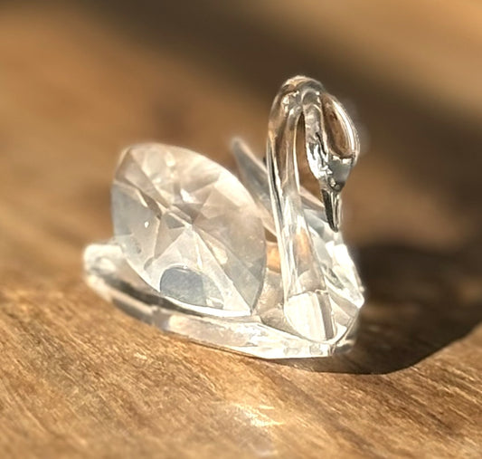 Swarovski Crystal Swan *No Box - Beauties Of The Lake Collection Crystal Swan