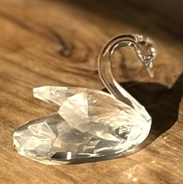 Swarovski Crystal Swan *No Box - Beauties Of The Lake Collection Crystal Swan