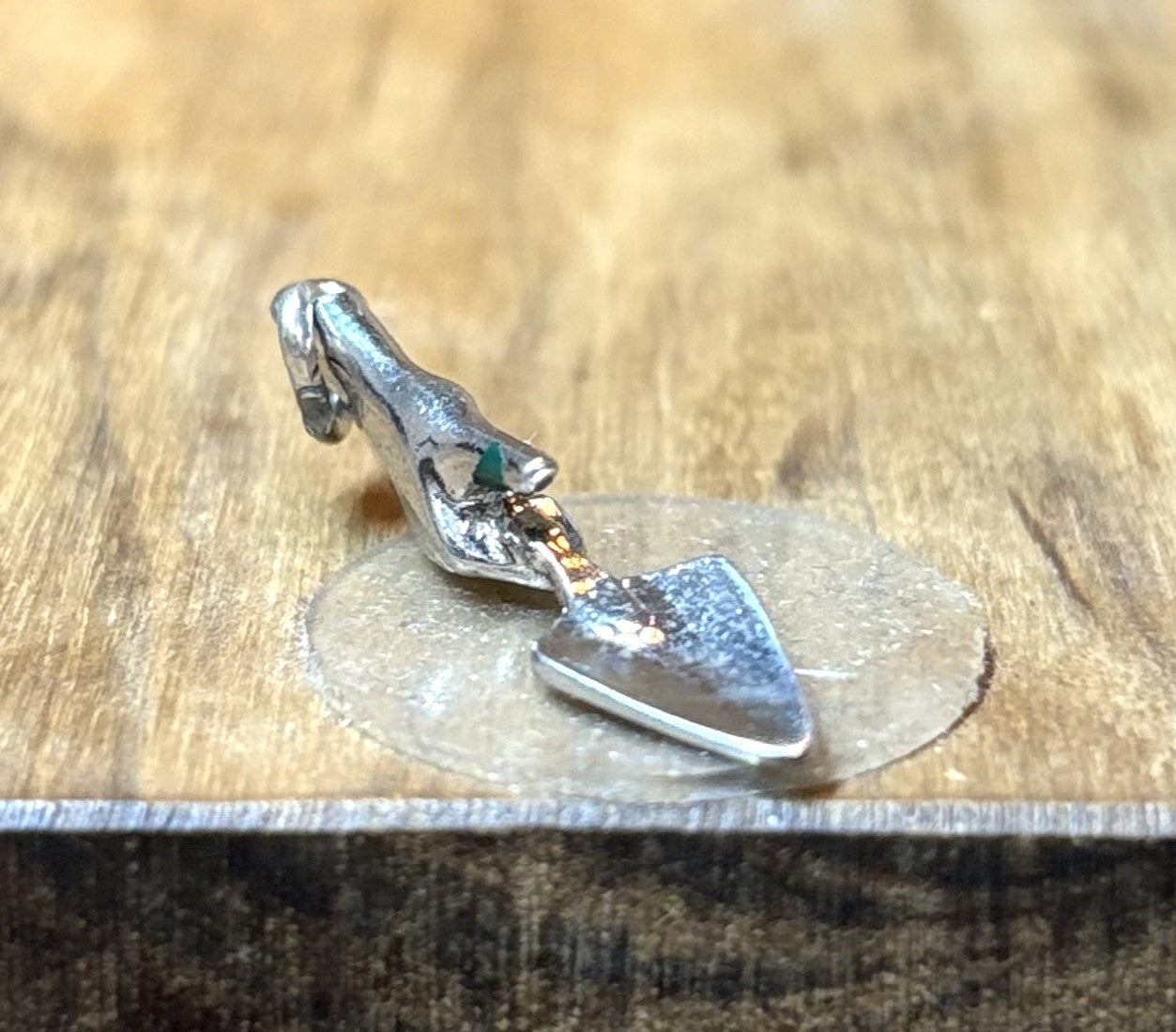 Green Thumb Charm, Hand with Garden Trowel Shovel, Vintage Enamel Jewelry - Vintage Silver Green Thumb & Trowel Charm Gardening Theme Jewelry