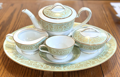 Massive Vintage Noritake Fine China Dinnerware Set 137 Pieces Raphael Pattern - Noritake Japan Fine China 130+ Pc Set: Viscount, Gold Green Scroll