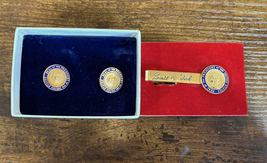 Gerald Ford Presidential Cufflinks and Tie Bar Set in Original Box - Authentic Gerald R. Ford Presidential VIP Gift Set Seal Cufflinks & Tie Bar
